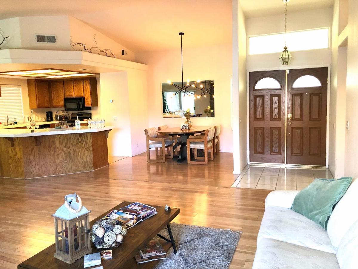 Golden Saddle Suite With Tv And Private Bathroom Hemet Exterior foto